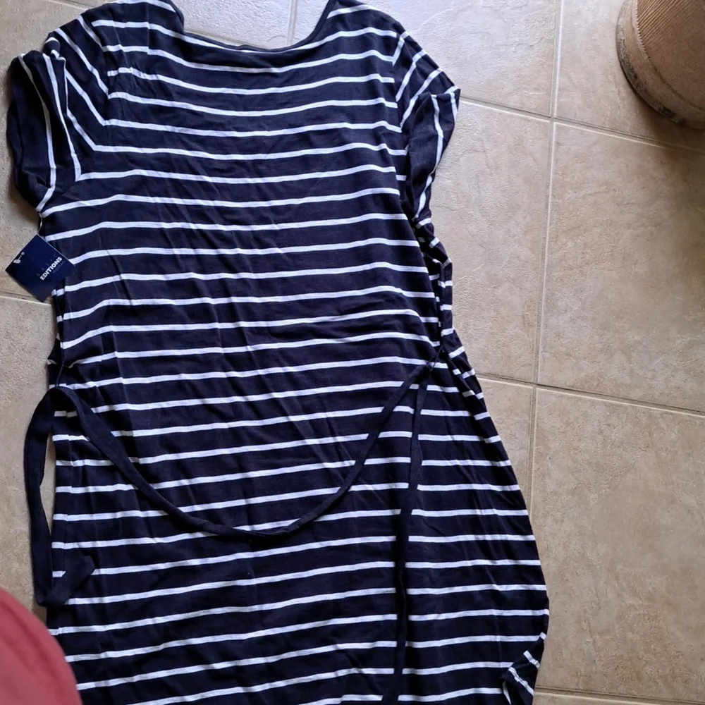 Basic Editions - Picture 5 of 9